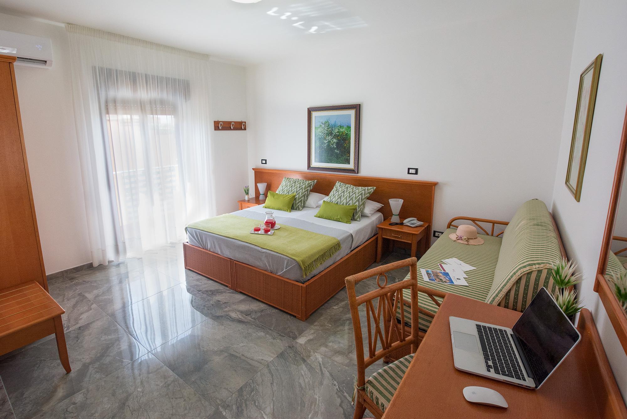 Hotel Martello LMP Exterior foto
